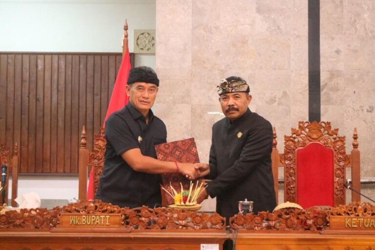 35_fraksi-dprd-buleleng-sepakat-lanjutkan-pembahasan-ranperda-pertanggungjawaban-apbd-tahun-anggaran-2025_2026-07-09-15-23-03